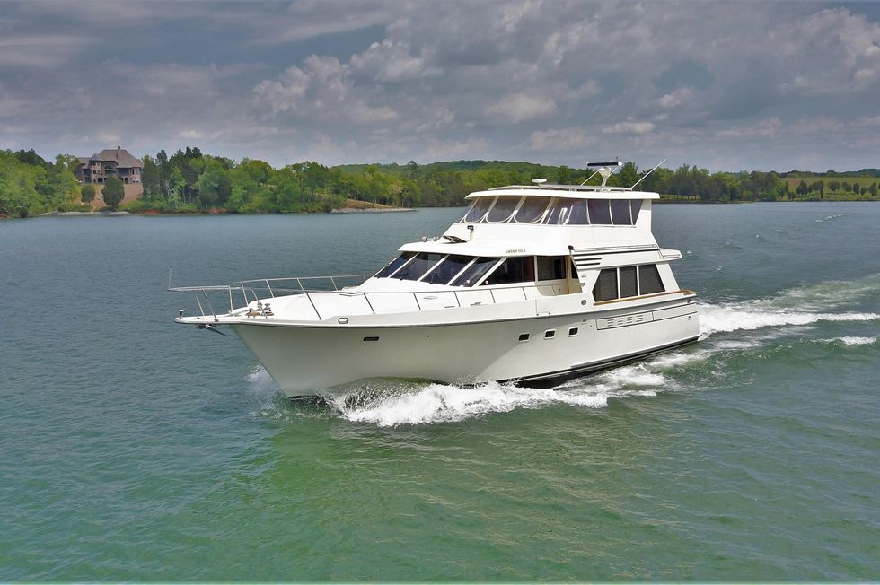 Explore Tollycraft Boats For Sale View This 1990 Tollycraft 53 Pilothouse My For Sale At Knoxville Yacht Sales Located In Knoxville Tn